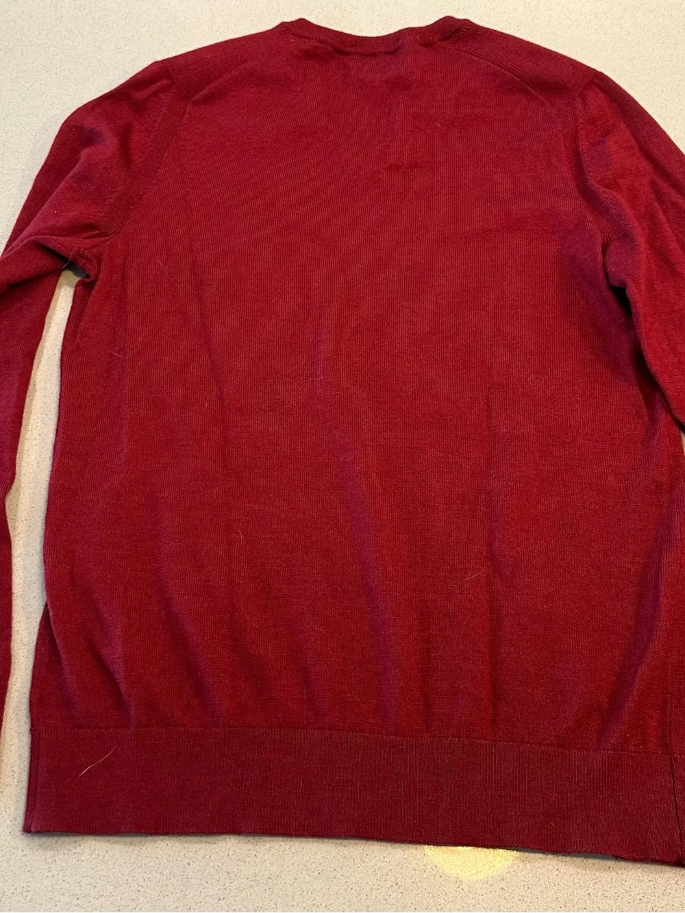Express Men's V-Neck Sweater in Deep Red
